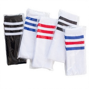 Chaussettes de sport antidérapantes en tricot rayé pour hommes, chaussettes de compression pour le football, chaussettes de sport pour le soccer, vente en gros - Product Image 3