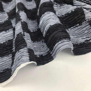 2023 mùa hè checkerboard sọc in Issey Miyake pleat bong bóng vải chải kỹ sợi dệt 99% Polyester + 1% Khăn bọc - Product Image 5