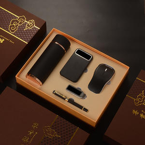 Gadget per la casa da ufficio personalizzati promozionali Powerbank chiavette USB e bottiglia d'acqua set regalo di natale nero <span class=keywords><strong>Friday</strong></span> Special - Product Image 2