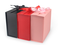 Emballages personnalisés de luxe pour dossiers de mariage – Carton recyclable, fiable, avec ruban, gaufrage et pelliculage mat