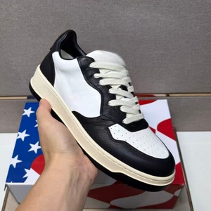 Chaussures de course décontractées de luxe pour hommes, en mesh, avec lacets. Chaussures de sport pour hommes de marque personnalisée - Product Image 4