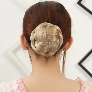 Toptan ucuz sarı saç çörek parçası sentetik Afro puf İpli sahte Chignon saç at kuyruğu kız Curlyscrunchie Chignon