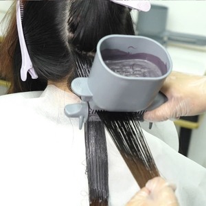 1 pièce Outil professionnel de coloration capillaire - Peigne à rouleau automatique 2-en-1 pour coloration, outil de coiffure en plastique pour salon - Product Image 3