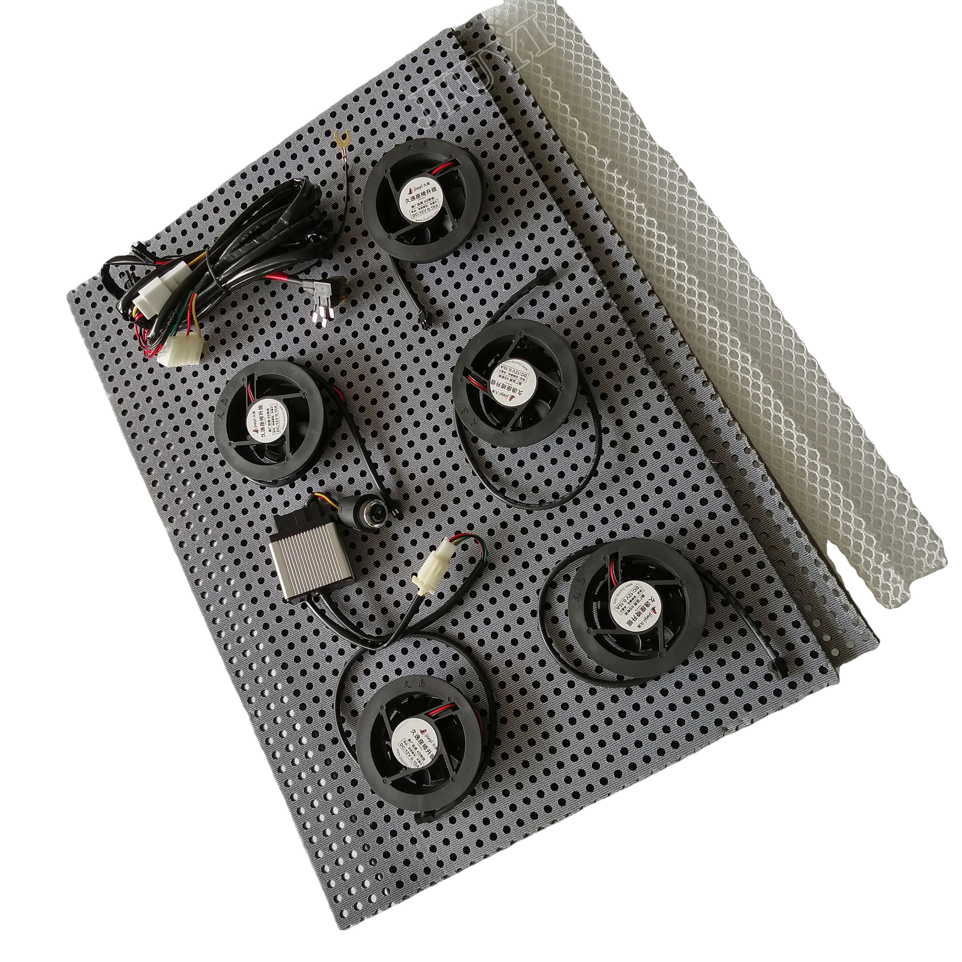 Комплект для вентиляции автомобиля с турбоблоком подходит для различных сидений