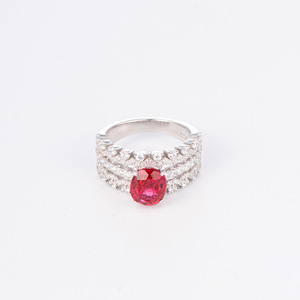Bagues unisexes en silicone plaqué rhodium avec rubis de laboratoire de 2 carats en forme d'opale, certifiées par un tiers, pour mariage et fête - Collection All Fashion - Product Image 2