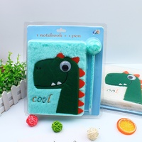 Carnet en peluche Yilan H-069 32k avec stylo, pages lignées à motifs de dessins animés, reliure cousue, protection oculaire, pour le commerce transfrontalier