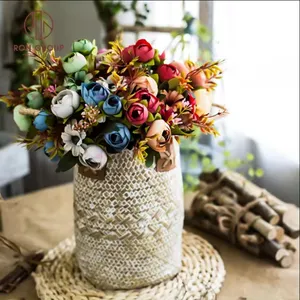 Großhandel günstiger Seiden-Littler-Rosenstrauß getrocknet konserviert Zuhause Hochzeit Dekoration Pflanzen rohe künstliche Blume