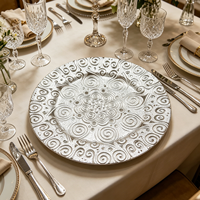 Assiette de présentation en plastique PP gaufrée de 13 pouces, motif tourbillon personnalisé, légère, durable, réutilisable, style américain, pour mariages