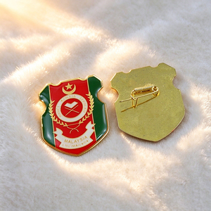 Broche de solapa de aleación esmaltada personalizado, pin de insignia de esmalte suave para mujer, recuerdo de boda o compromiso - Product Image 1