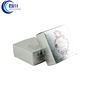 Boîte cadeau en papier argenté élégante de qualité supérieure, boîte d'emballage portable personnalisée avec estampage à chaud pour préservatifs ou produits cosmétiques - Product Image 5