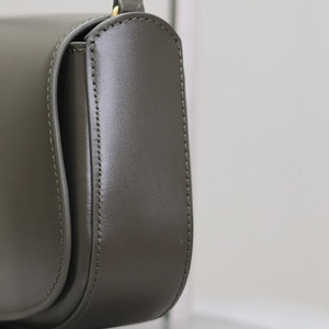 2025 mode et Design à la mode <span class=keywords><strong>vert</strong></span> résistant à l'usure en cuir de vachette sacs à bandoulière pour femmes sacs à main pour femmes de luxe - Product Image 4
