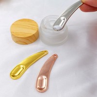 HZ Crème pour les yeux la plus vendue avec masseur, outil cosmétique en plastique avec spatule pour crème visage et applicateur beauté pour les yeux