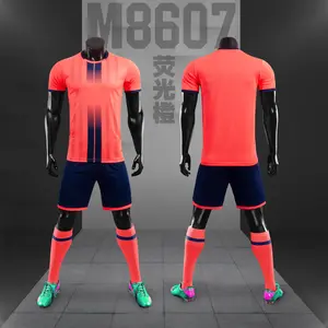 Custom Soccer Uniform Dye Sublimation Custom Printing Wears Quick Dry Uniforms Sportswear Set Team Training Football Wear