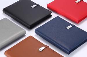Carnet de notes A5 de luxe en cuir rigide assorti avec batterie externe et impression de logo personnalisée – Idéal pour les cadeaux promotionnels actuels - Product Image 4