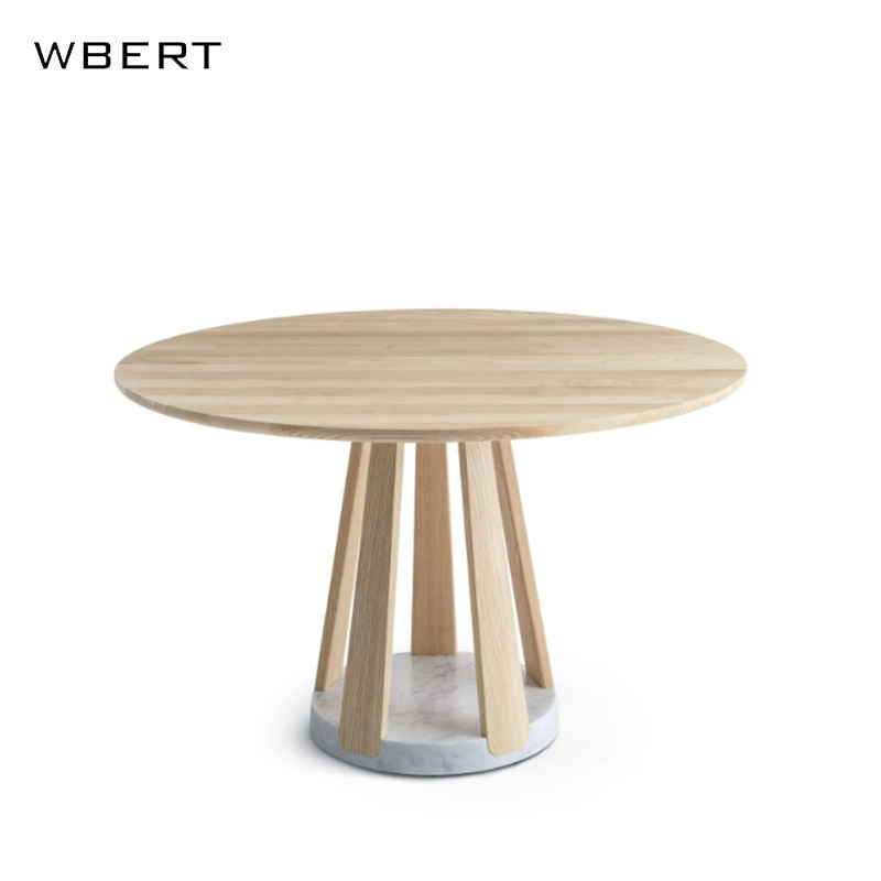 สีดำสีกากี