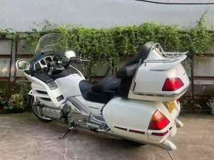 สำหรับรถมอเตอร์ไซค์ Gold Wing 1800 ซีซี เครื่องยนต์แบบ Flat-Six ระบบเกียร์ DCT 7 สปีด พร้อมกระเป๋าเดิน<span class=keywords><strong>ท</strong></span>างขนาด 61 ลิตร สำหรับการเดินทางสุดหรูใน<span class=keywords><strong>ญี่ปุ่น</strong></span> - Product Image 6