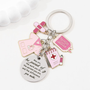 Porte-clés en émail créatif, série infirmière et médicale de dessin animé, motifs uniforme d'infirmière, carnet, pansement, poche de perfusion, pour amis, bon cadeau - Product Image 2