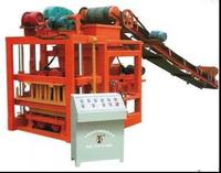 Machine à fabriquer des blocs de haute qualité, semi-automatique, pour la fabrication de briques creuses en béton et en ciment