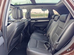Voitures d'occasion <span class=keywords><strong>Kia</strong></span> <span class=keywords><strong>Sorento</strong></span> SUV LHD Automatique <span class=keywords><strong>4X4</strong></span> 4WD - 2.4L Essence - État d'origine <span class=keywords><strong>Prix</strong></span> de gros 2013 2024 - Product Image 5