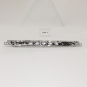 Réflecteur de pare-chocs arrière Mercedes-Benz Classe S W222, fausse bande lumineuse, feu d'avertissement, accessoire d'éclairage automobile - Product Image 2