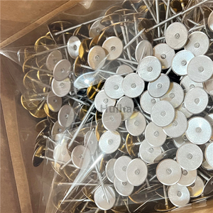 Goupilles Cuphead de calibre 10 avec rondelles enduites de plastique isolées utilisées pour l'entrepreneur d'isolation de revêtement de conduit - Product Image 5