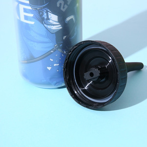 Bouteille d'eau étanche avec paille Squirt Bottle Hockey Lacrosse Kettle Bike Water Bottle - Product Image 6