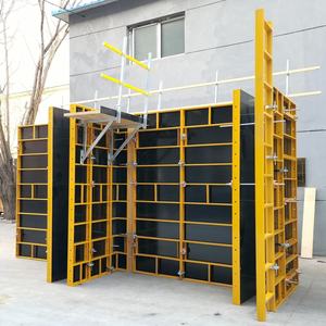 Encofrado de Acero y Madera U GOOD (Panel Frampro) para Construcción de Vigas y Columnas - Instalación Rápida y Ajustable, Diseño Contemporáneo - Product Image 4