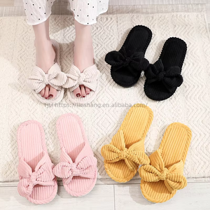 Claquettes pour femmes avec amorti en mousse et semelle extérieure en EVA, pour l'été et l'automne, pour la maison et la chambre, stock disponible - Product Image 1