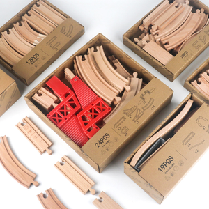 Set di trenini in legno con accessori per la tracciatura, pacchetto di espansione, giocattolo educativo assemblabile in legno per bambini - Product Image 3