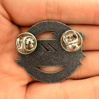 En gros, épingles et badges en métal vintage pour groupes de rock, épingles émaillées souvenirs de collection pour fans de musique, en stock