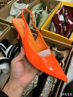 Nouvelles Tendances 2025 – Escarpins Femme à Bride en T, Talons Compensés Ornés de Cristaux – Chaussures Élégantes pour l'Été, les Fêtes, le Bureau et le Quotidien