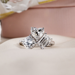 Anillo de Diamantes Cultivados en Laboratorio para Mujer, Tres Piedras, Oro de 18K, Messi Jewelry MSR-1787 - Product Image 1