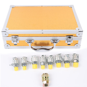 Manómetro de Presión para Excavadora Color Dorado, Venta al por Mayor de Fábrica, Instrumento de Presión de Tres Manómetros y Nueve Cabezas para Excavadoras - Product Image 5
