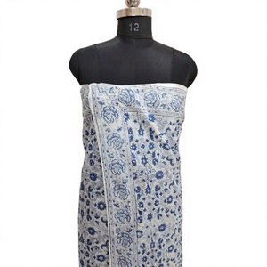 Pañuelo Hijab Ligero de Secado Rápido 100% Algodón para Mujer, Talla Mediana, con Estampado Floral, Pareo, Sarong, con Diseño de Hojas y Puntos, para Playa o Uso Islámico - Product Image 1