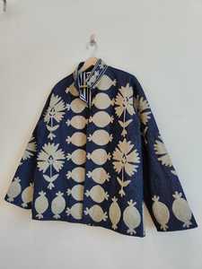 Chaqueta vaquera Suzani Estilo bohemio vintage Prendas de abrigo para mujer Chaqueta vaquera bordada Suzani étnica Abrigo bohemio de moda para mujer - Product Image 2