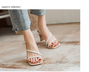 Zapatilla de <span class=keywords><strong>mujer</strong></span> Dressy Summer Mules Square Toe Low Block Heel Two Strap Chunky Sandals para <span class=keywords><strong>mujer</strong></span> - Product Image 2