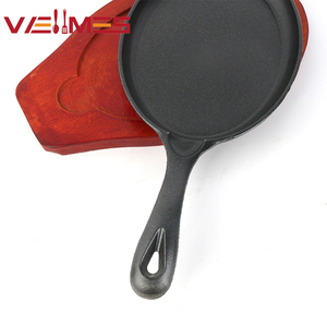 WELLMES Padella Ovale in Ghisa Ecologica e Resistente, Rivestimento in Olio Vegetale, <span class=keywords><strong>per</strong></span> Bistecche, <span class=keywords><strong>Pizza</strong></span>, Barbecue a Gas - Product Image 4