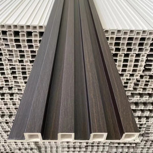 Panneau mural <span class=keywords><strong>d</strong></span>écoratif <span class=keywords><strong>intérieur</strong></span> <span class=keywords><strong>en</strong></span> composite bois-plastique (WPC) rainuré 3D, taille personnalisée, alternative au bois, pour la <span class=keywords><strong>d</strong></span>écoration intérieure - Product Image 4