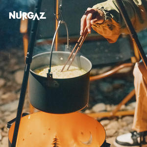 NURGAZ ขาตั้งหม้อสามเหลี่ยมกลางแจ้ง สีดำ ขาตั้งโลหะแบบพกพาสำหรับอุปกรณ์ตั้งแคมป์ - Product Image 1