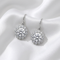 Boucles d'oreilles pendantes élégantes en zircon cubique rond, design halo floral, bijoux en acier inoxydable pour femmes
