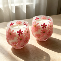 Bougie parfumée en verre peinte à la main avec des fleurs, cire de soja, artisanat unique, aromathérapie, décoration d'intérieur, cadeau personnalisé pour la Saint-Valentin