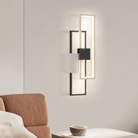 Lampe murale de chevet pour chambre à coucher, nouveau style 2025, lampe murale de fond de télévision pour salon, luminaires décoratifs créatifs pour escalier