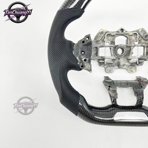Volant de voiture en fibre de carbone pour Peugeot <span class=keywords><strong>308</strong></span> <span class=keywords><strong>GTI</strong></span> 2014, livraison rapide d'usine - Product Image 4