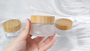 Mờ hổ phách lọ thủy tinh 50 ml Matte Brown Glass Jar 50 <span class=keywords><strong>gram</strong></span> rỗng Glass <span class=keywords><strong>container</strong></span> Mặt Kem Jar với nắp tre cho mặt kem - Product Image 3