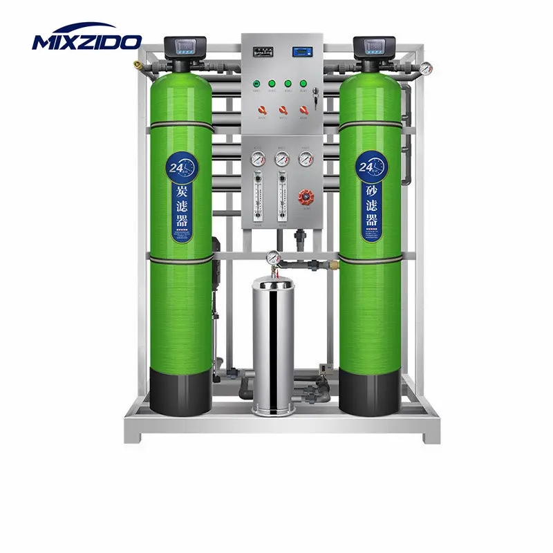 Sistemas de Osmose reversa industrial para água potável, máquina industrial de tratamento de água Ro, recipiente de 2000 Lph
