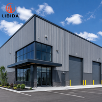 Nave Industrial Prefabricada de Acero de Gran Envergadura, Fábrica de Procesamiento Industrial, Planta de Producción con Estructura Metálica Anticorrosión