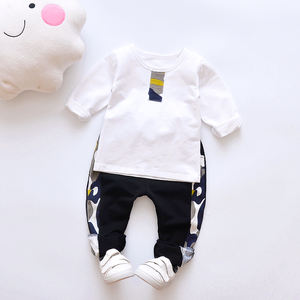 Chaqueta de camuflaje con cremallera de manga larga para niño, conjunto de ropa de moda para niño de tres piezas - Product Image 4