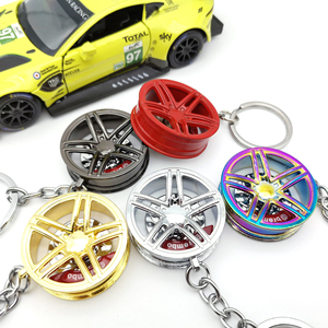 Llavero Creativo con Diseño de Llanta de Auto, Modelo de Rueda con Disco de Freno, Llavero Giratorio 3D, Accesorios para Llaves de Coche - Product Image 3
