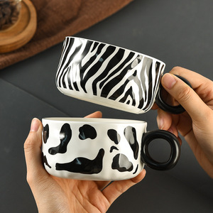Nuova Tazza da Caffè in Porcellana Smaltata Leopardata da 300ml, Impilabile, Fatta a Mano, Riutilizzabile, per Caffè/Cappuccino/Latte - Product Image 2