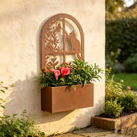 Vente en gros de fournitures de jardin : Jardinière murale en métal motif chat et papillon, décoration artistique en fer pour jardin et cour arrière